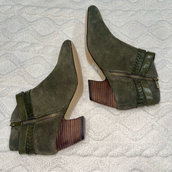 Cato Olive Green Ankle Boot & Purse Bundle - Picture 9 of 11
